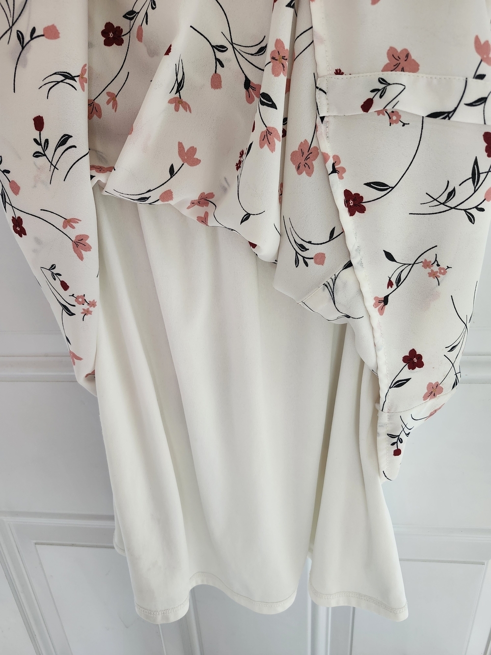 Sienna Sky Floral Cottagecore Wrap Dress Size Medium - Picture 6 of 6
